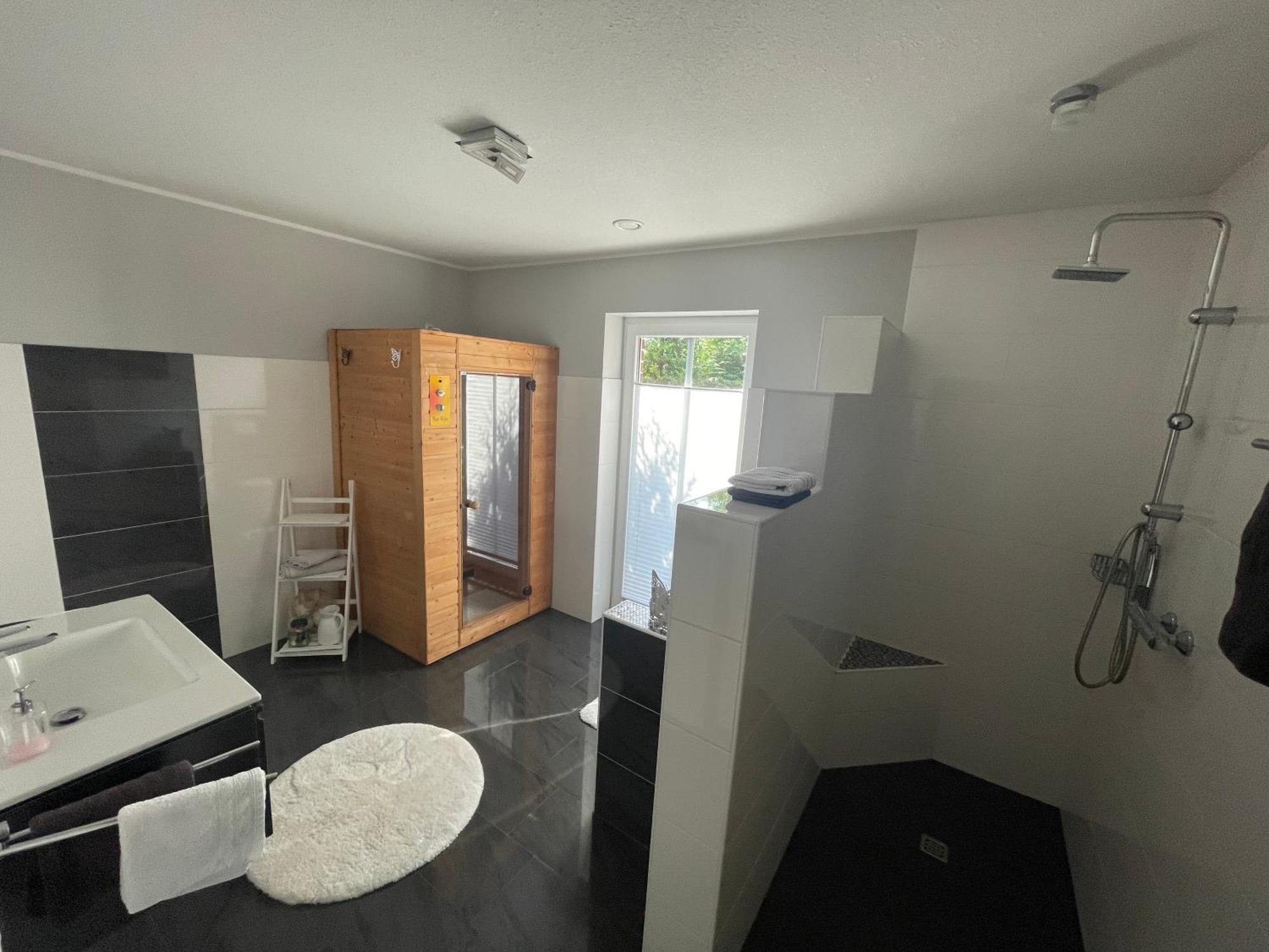Karins Kotte Apartment